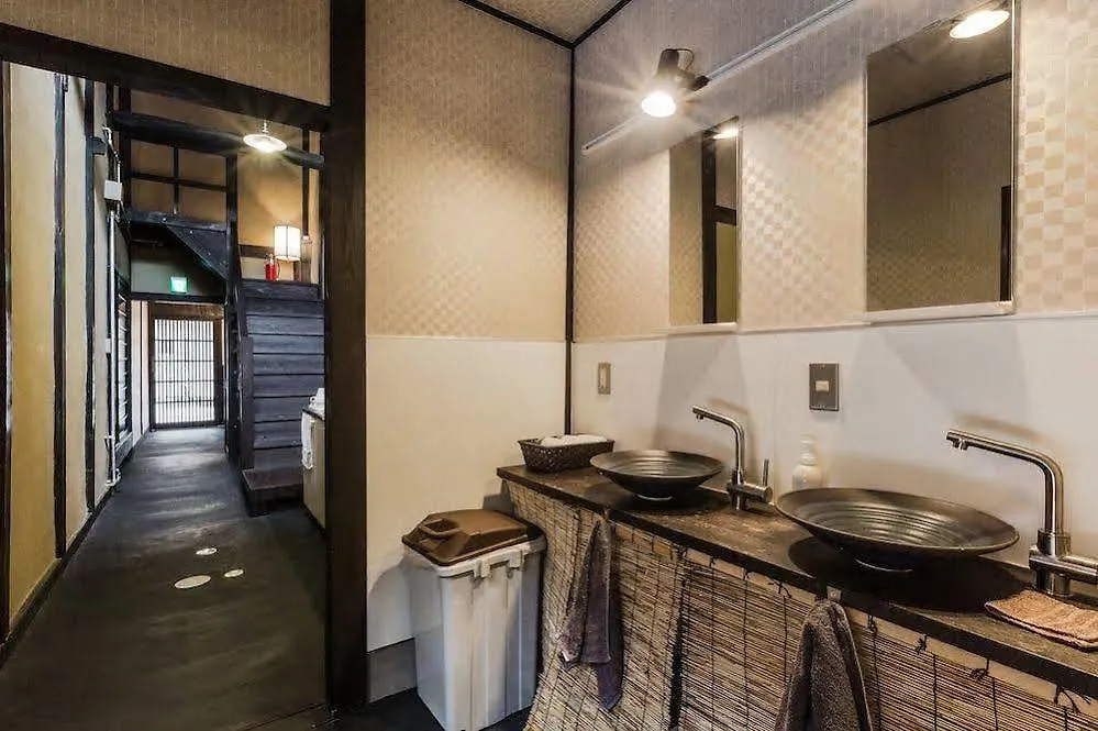 Traditional Kyoto Home Bifuku Roujiya